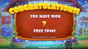 Tampilan layar permainan slot The Dog House Megaways 1000 dengan karakter anjing yang ceria